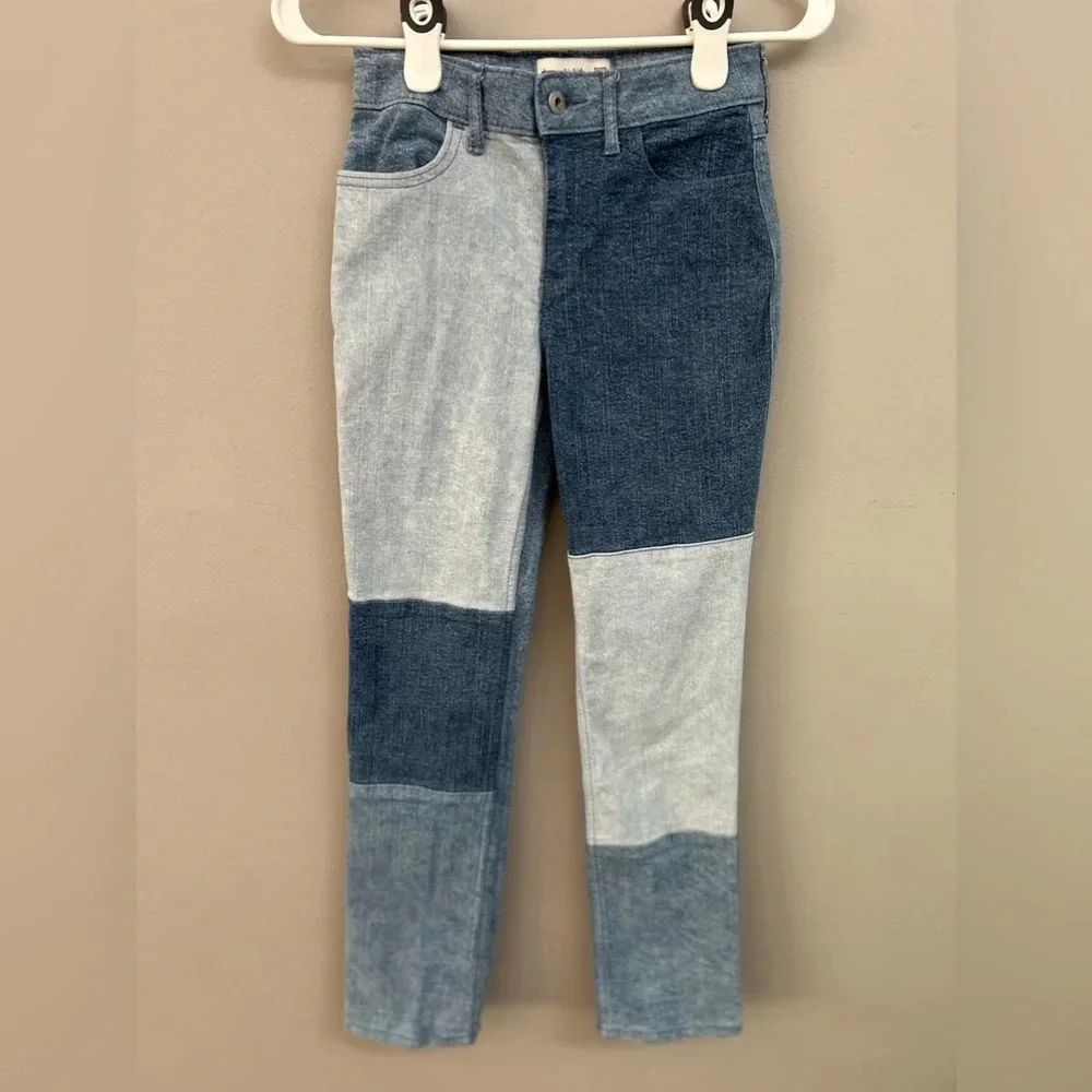 Abercrombie Kids Colorblock High Rise Straight‎ Jeans. Size 11/12 long